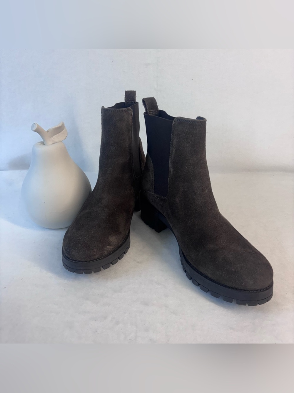 Joie Brown Suede Chelsea Boots size 9.5